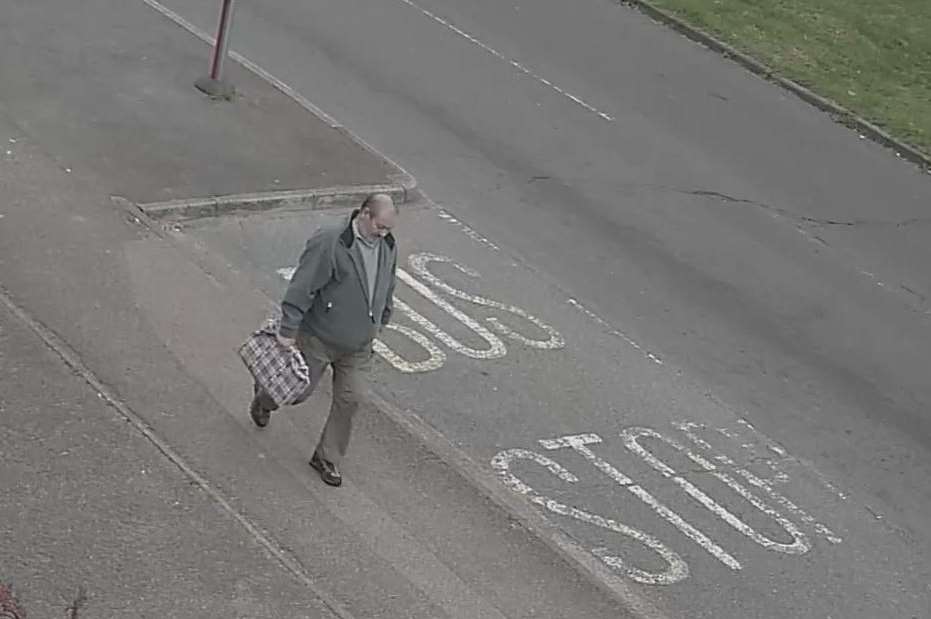 The bag was reported to have been stolen in Darenth Avenue