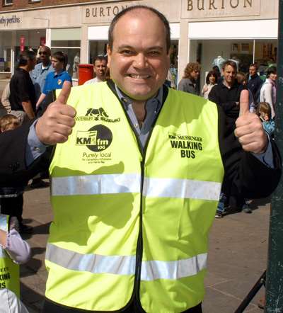 Celebrity Shaun Williamson needs your vote as he competes in Fame Academy