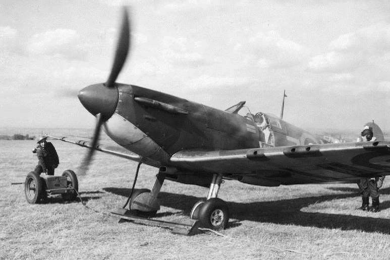 A Spitfire aircraft preparing to take off at RAF Gravesend