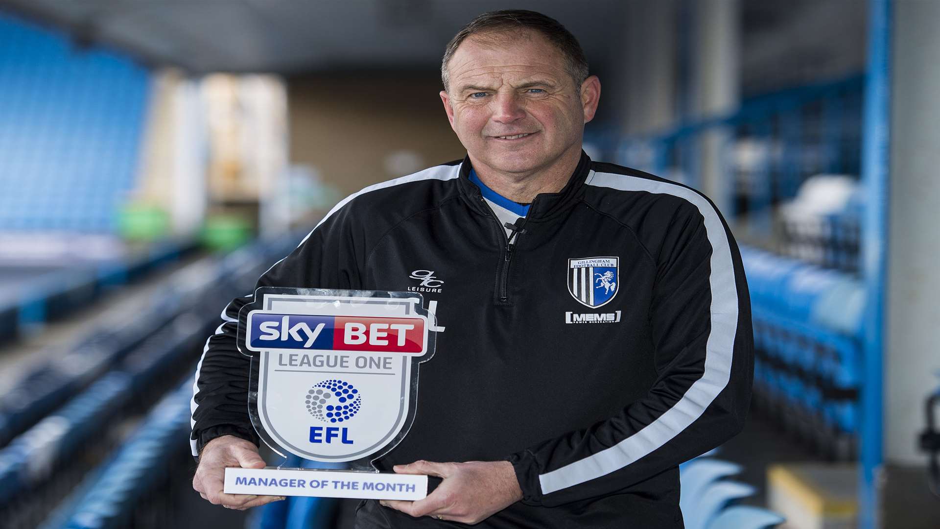 Gillingham boss Steve Lovell with his Sky Bet manager-of-the-month trophy for January Picture: JMP/Sky Bet