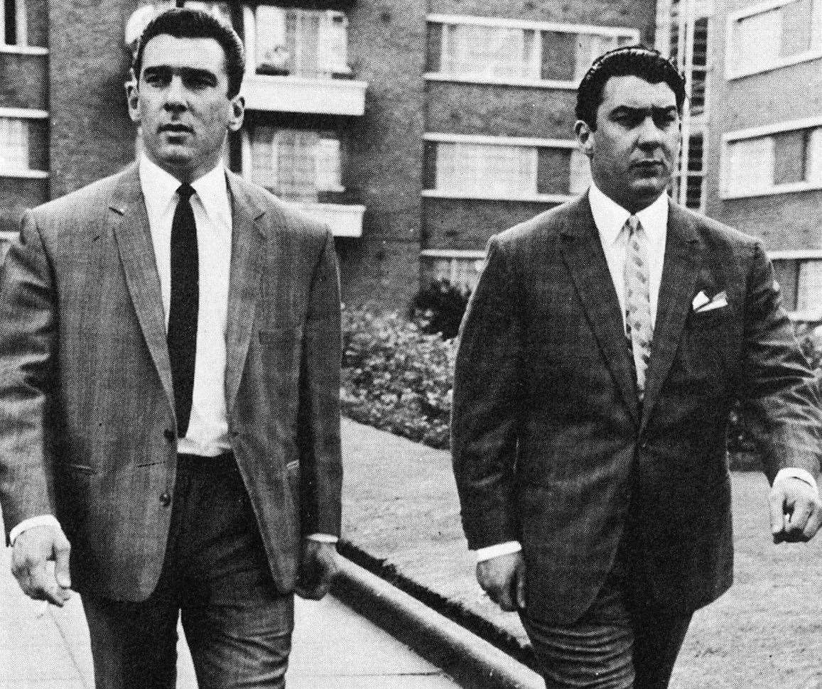 Reggie and Ronnie Kray. Picture: Daily Express