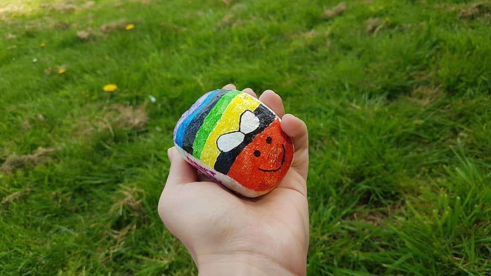 Laura created this rock to remember victims of Manchester attack (2128846)