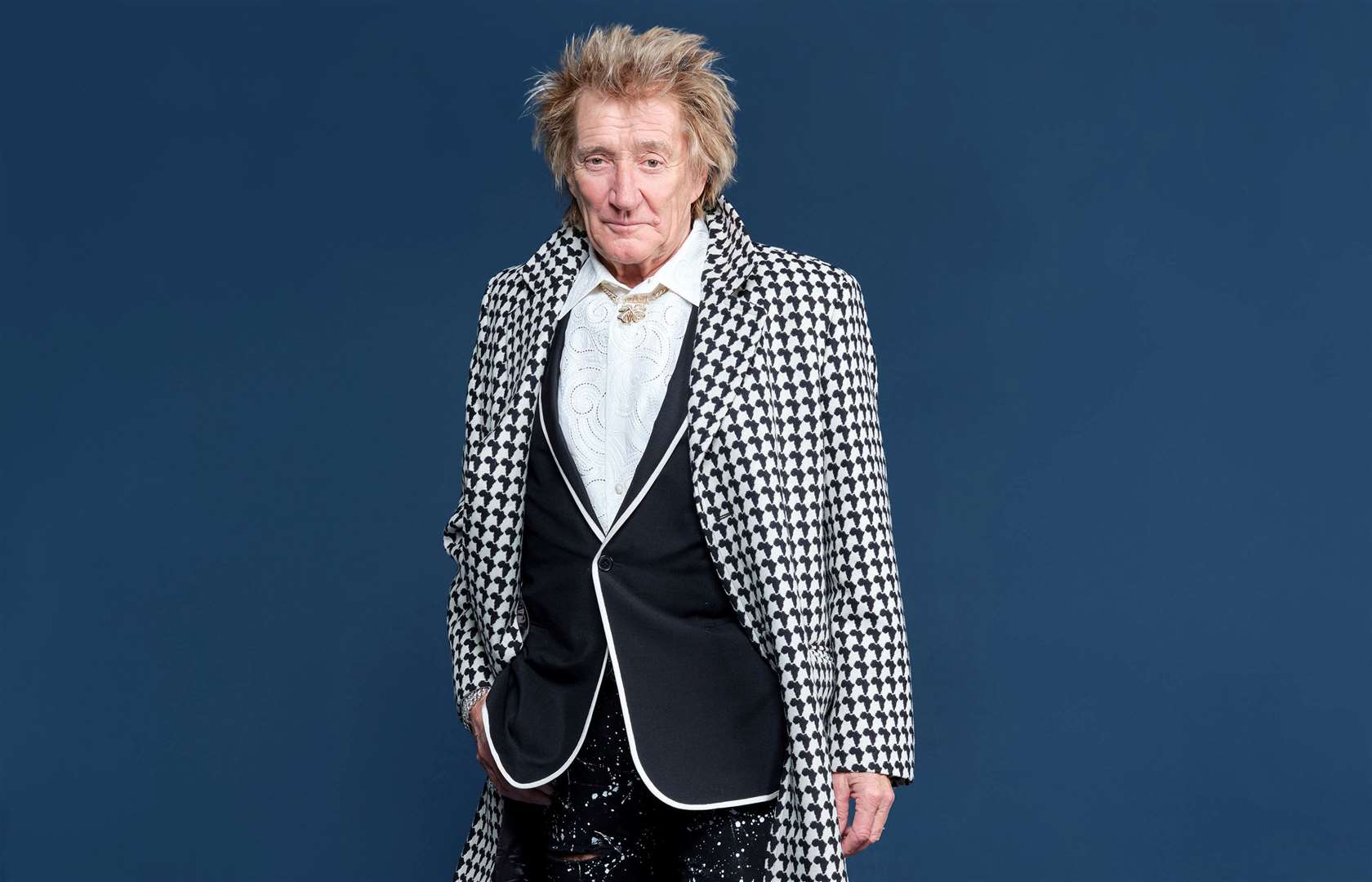 British rock and pop legend, Rod Stewart, will be making his Hootenanny debut. Picture: BBC Studios / Michael Leckie