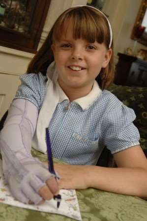Jessica Redfearn puts pen to paper