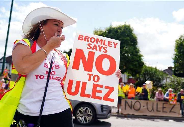 Crowds gathered in Orpington earlier this month to protest against the ULEZ expansion. Picture: Victoria Jones/ PA