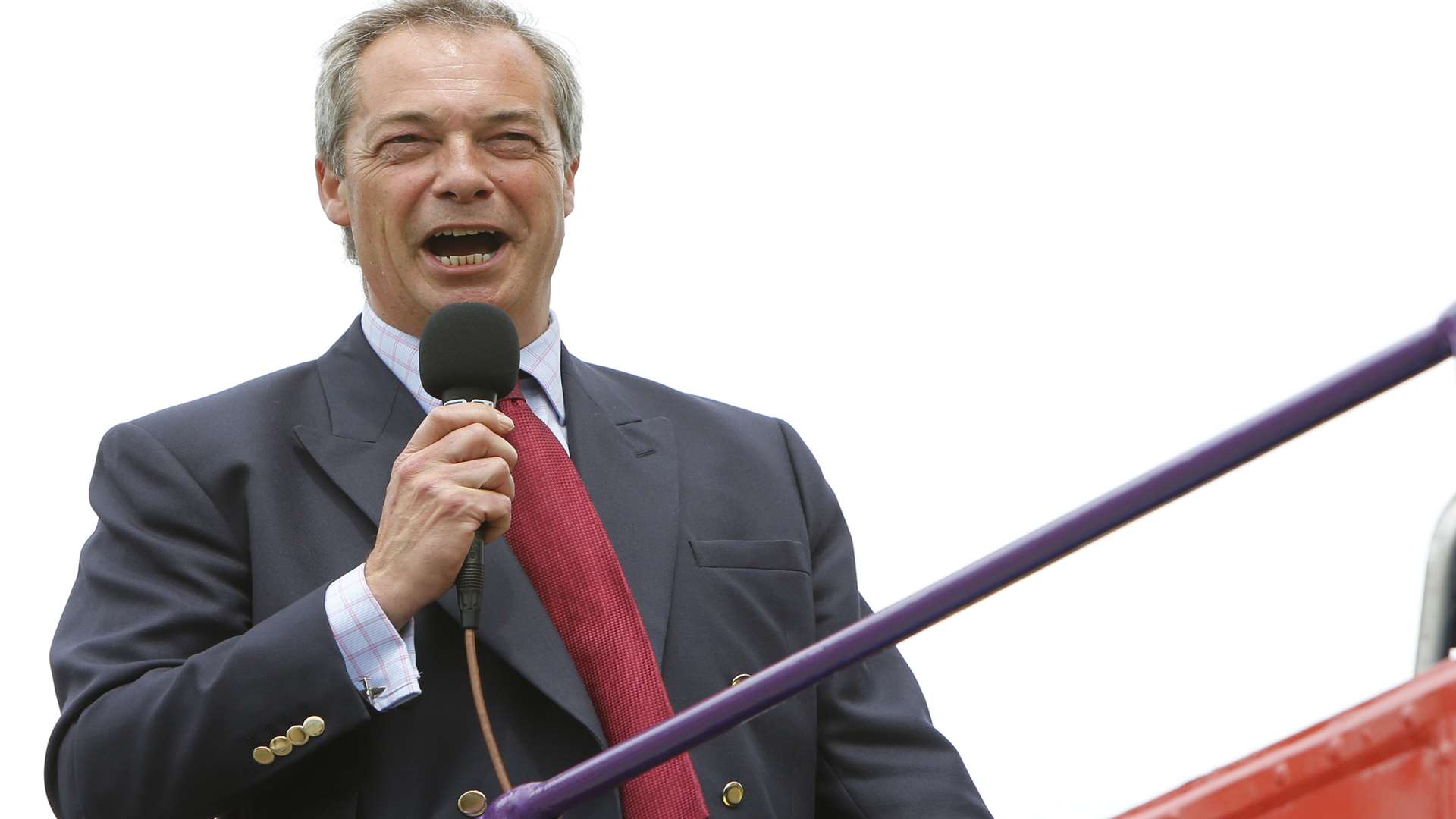 Ex-Ukip leader Nigel Farage visiting Ramsgate on his battle bus