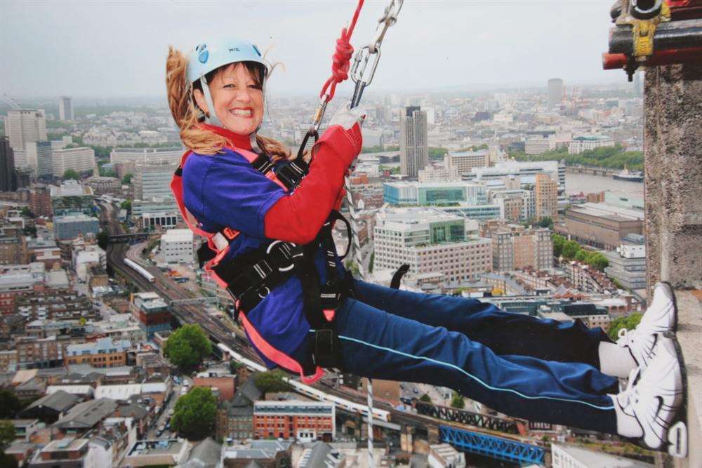 Nicky Clifford did an abseil at Guy's Hospital in London in 2009