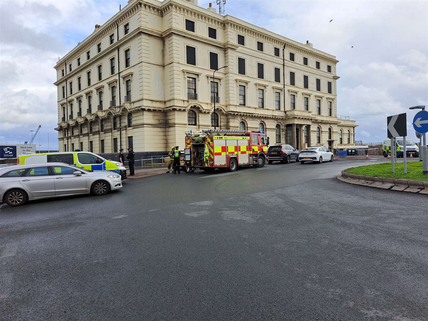 Emergency services in Dover Photo: Sam Lennon