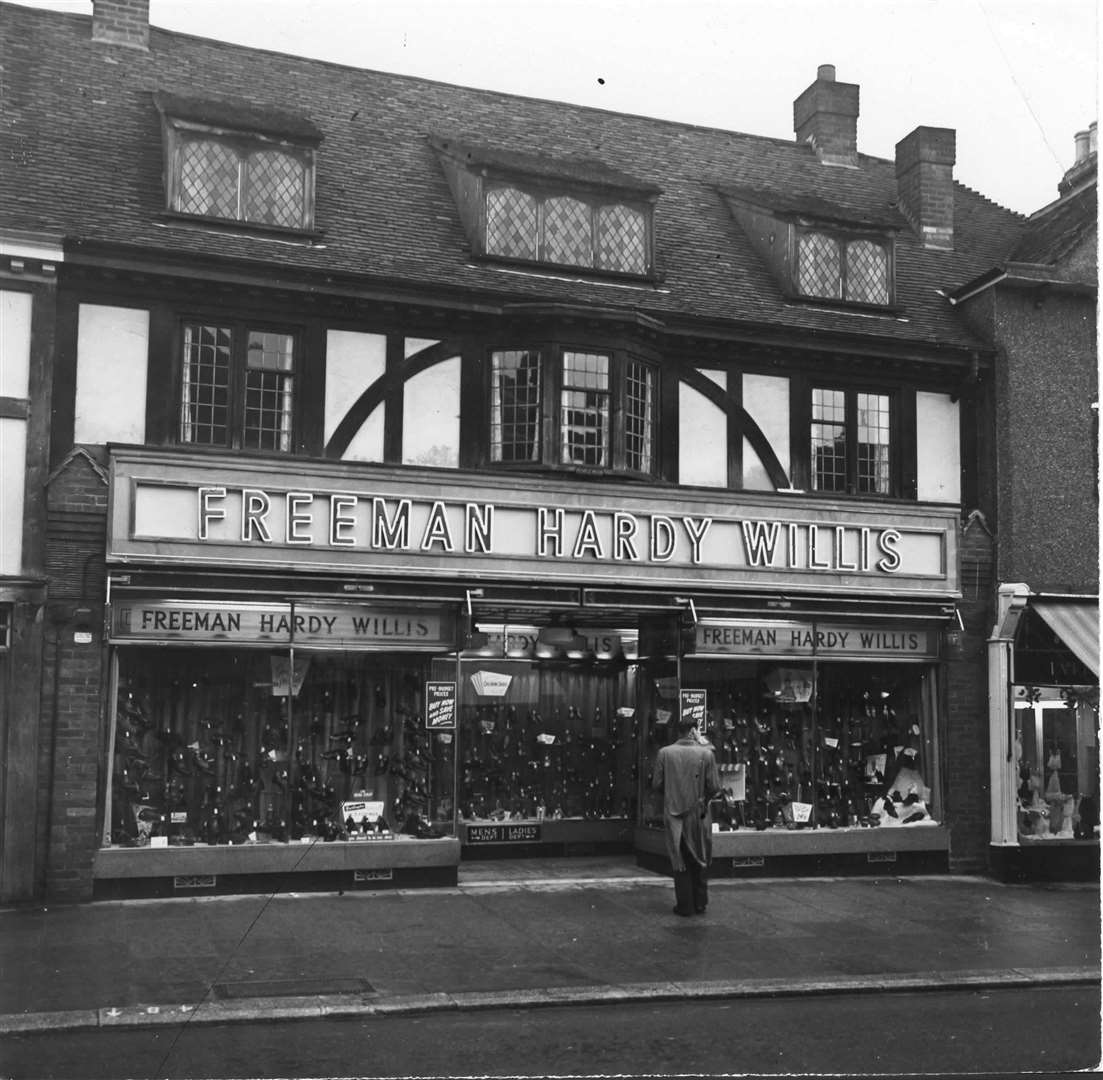 Freeman Hardy Willis shoe shop in Sevenoaks High Street in 1955