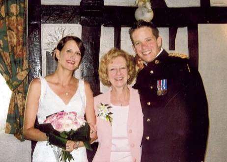 Captain Daniel Read with mother Sally and sister Rebecca Huntingford at Rebecca’s wedding in 2006