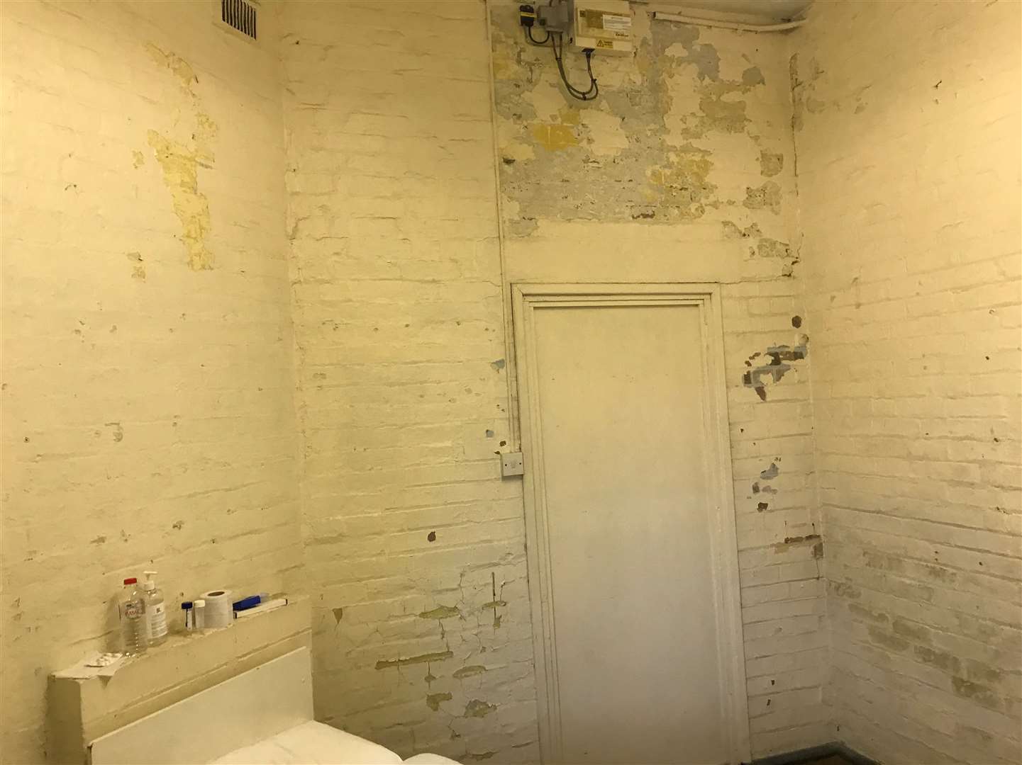 An isolation room inside the barracks