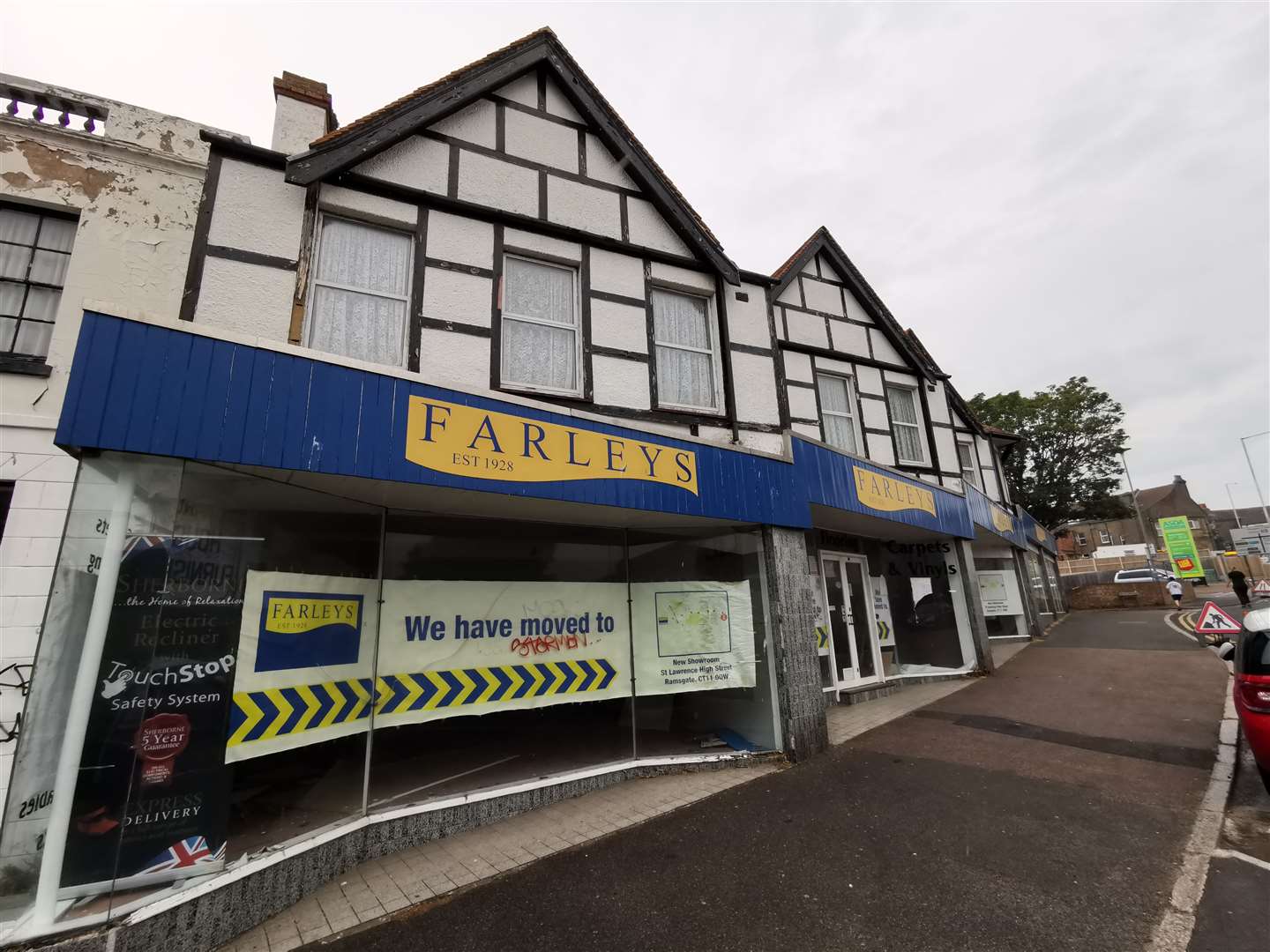 The former Farleys Furniture Store is on the market