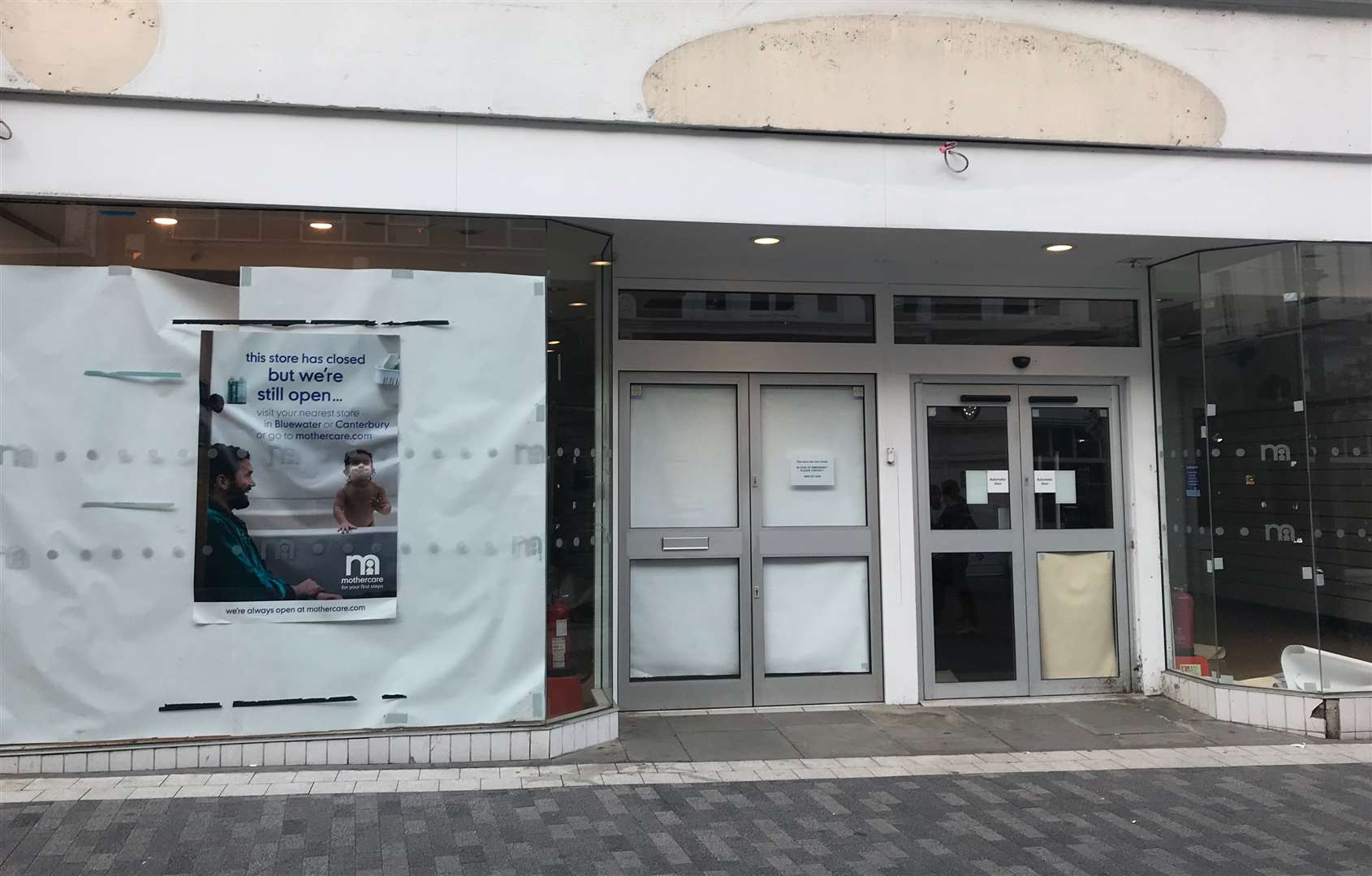 The vacated retail shop in Week Street
