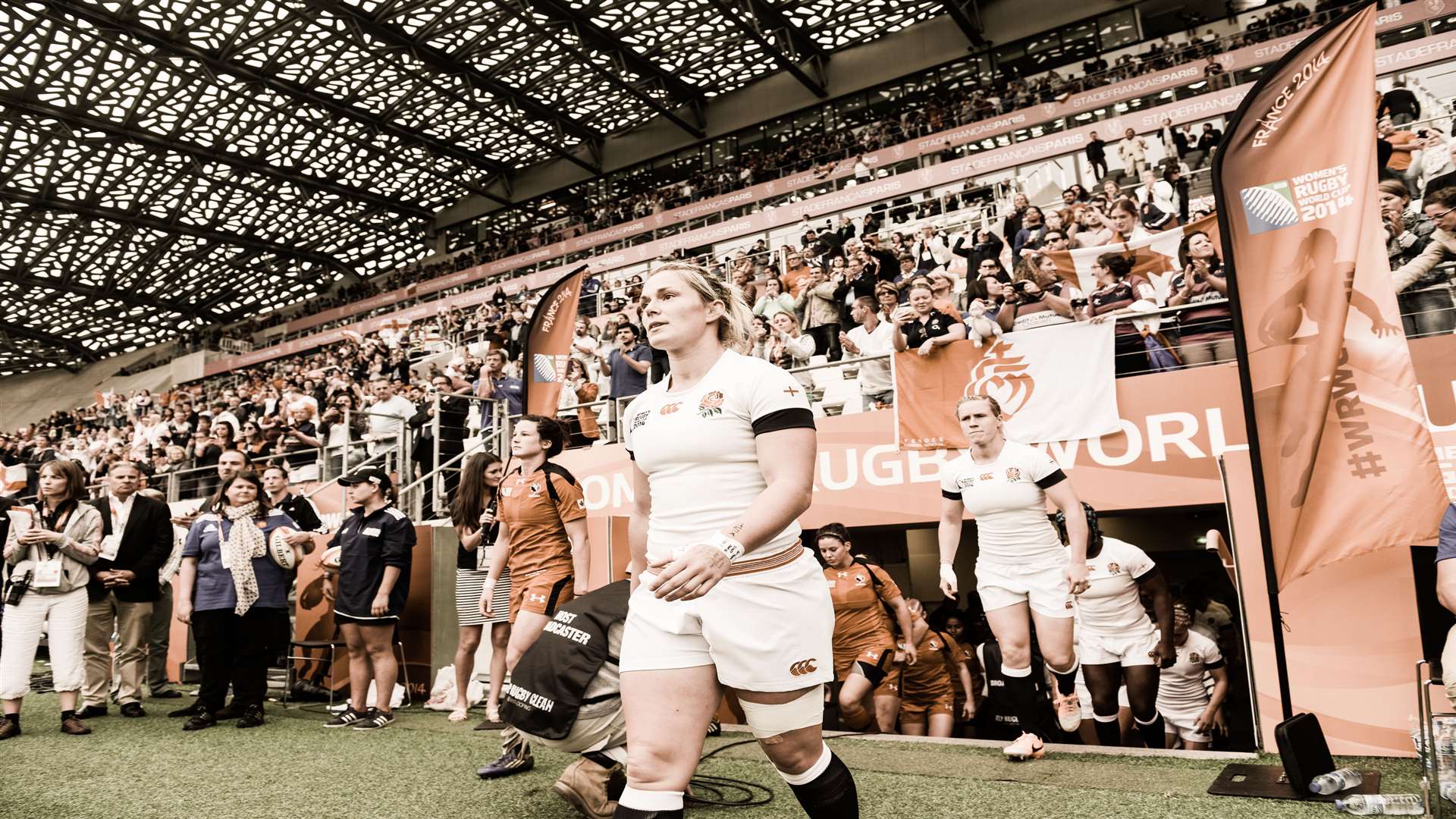Medway's Rachael Burford takes to the field for England in their World Cup final against Canada in 2014 Picture: RFU