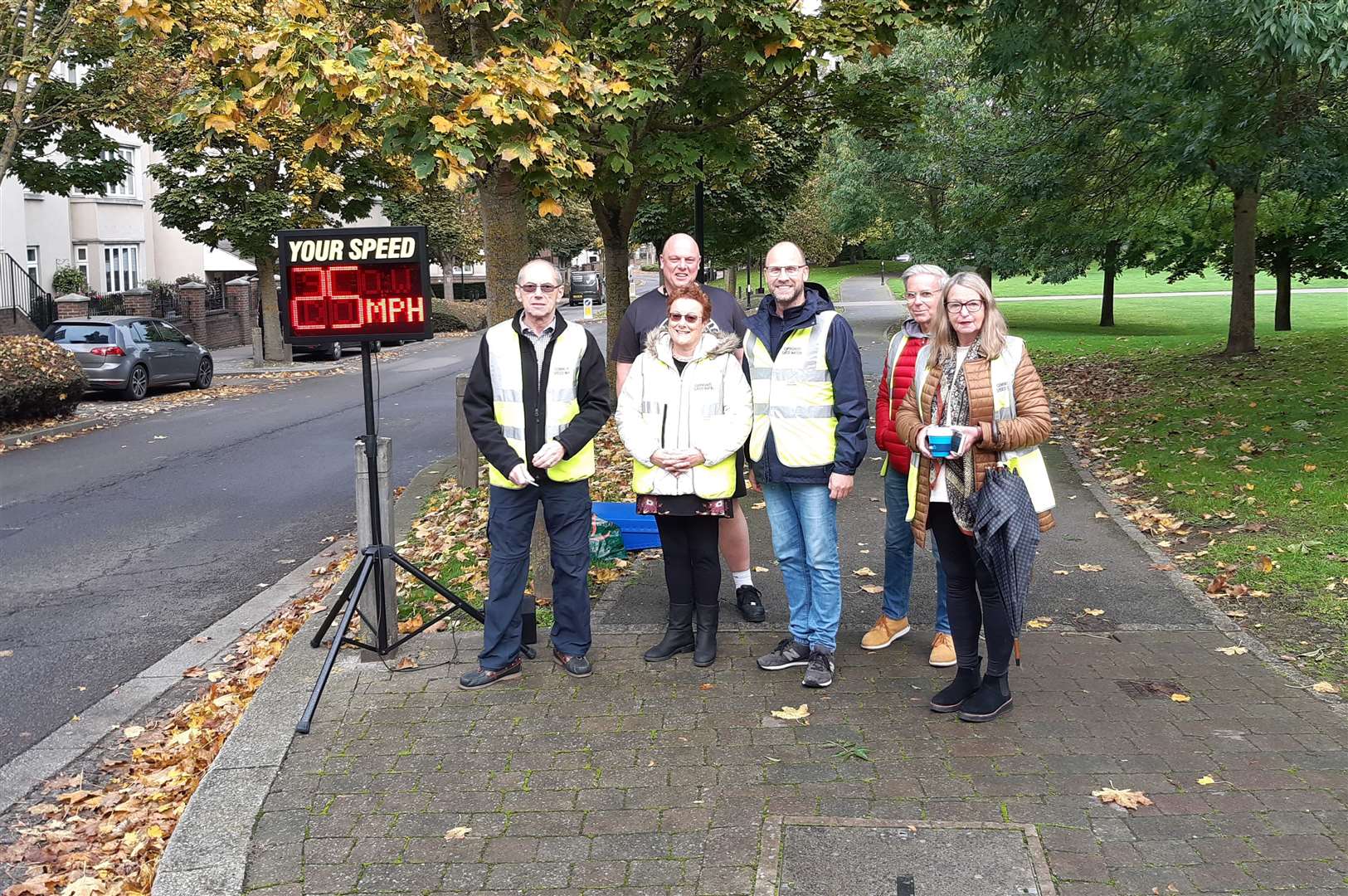 Ingress Park residents take part in community speed watch activity in Greenhithe