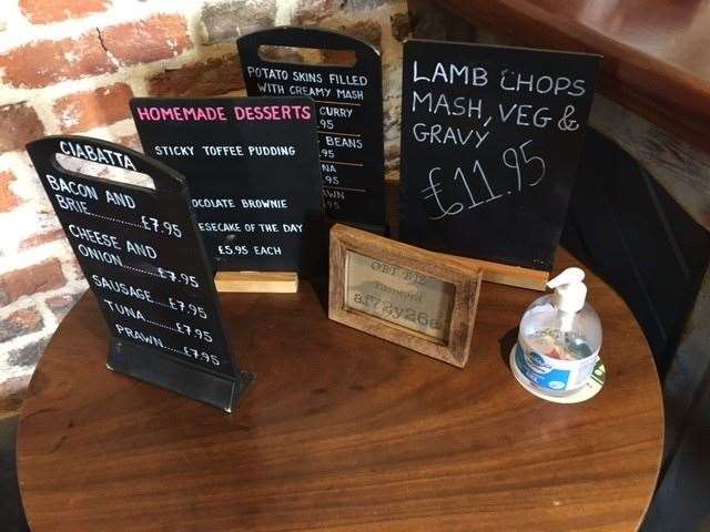 As well as the main menu there were several small blackboards offering other lunchtime options. If I’d been hungrier I might have tried the lamb chops