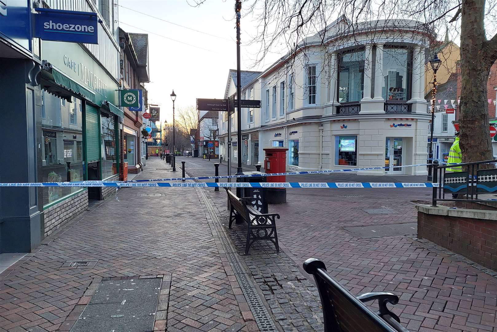 Ashford High Street was taped off by police. Picture: Dan Wright/KMG