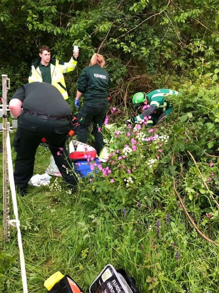 Paramedics treat Emily Manser after falling off her horse in Wateringbury (10793510)