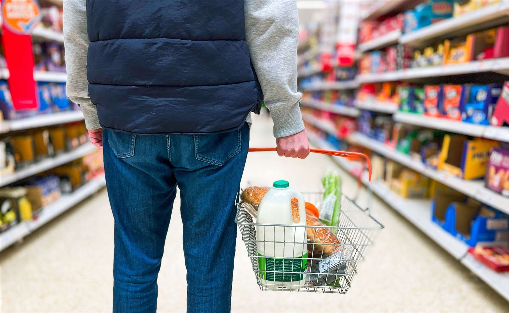 Which? would like pricing structures to be made more clear to shoppers. Image: iStock.