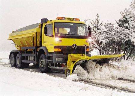 gritter lorry