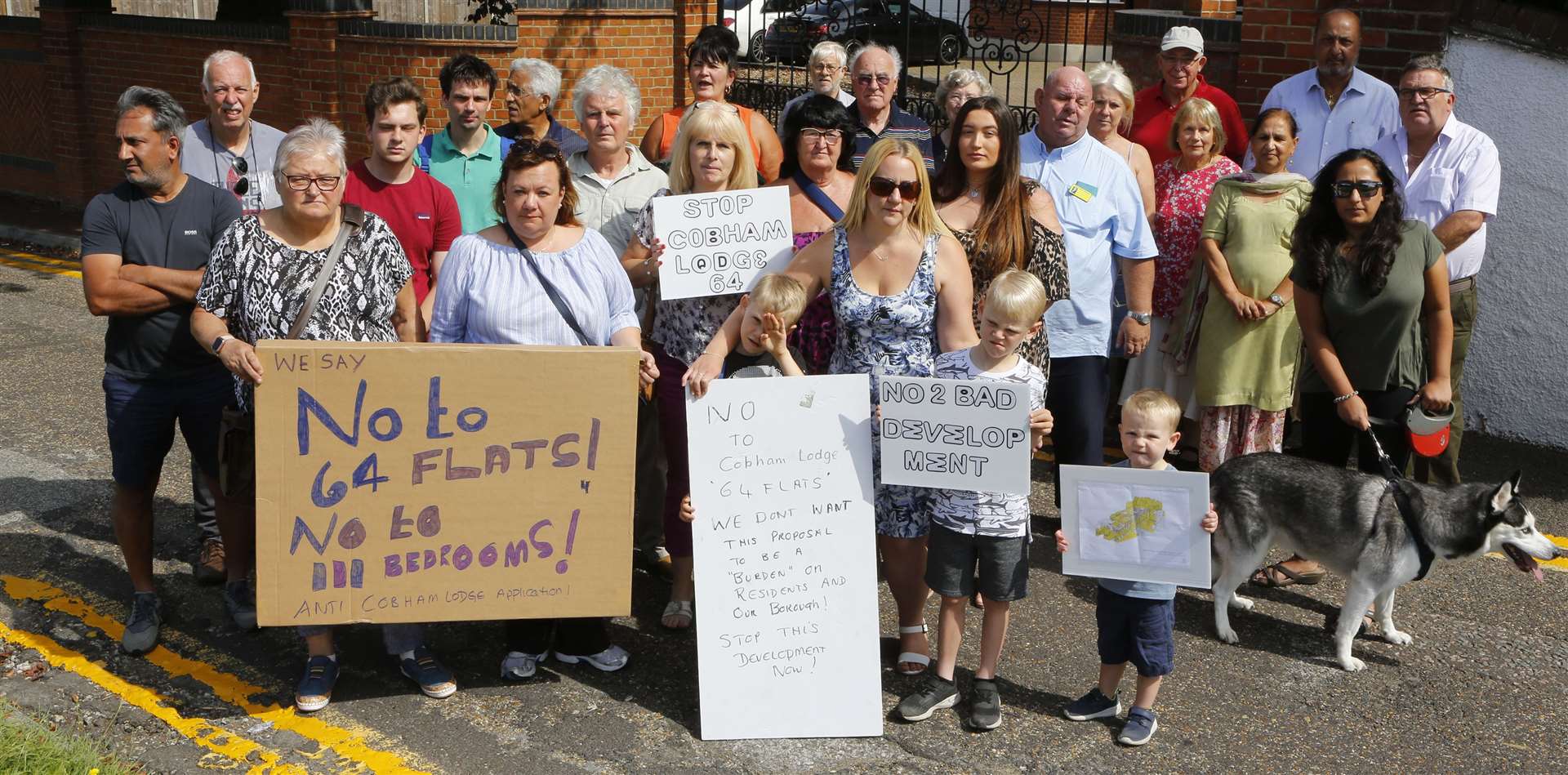 Angry residents protesting about planning at Cobham Lodge next to Nell's Cafe, Marling Cross, Watling St, Gravesend. Picture: Andy Jones. (15967930)