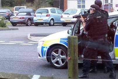 Armed police make an arrest in Minster earlier today - picture courtesy of Neill Tickle @neilltickle