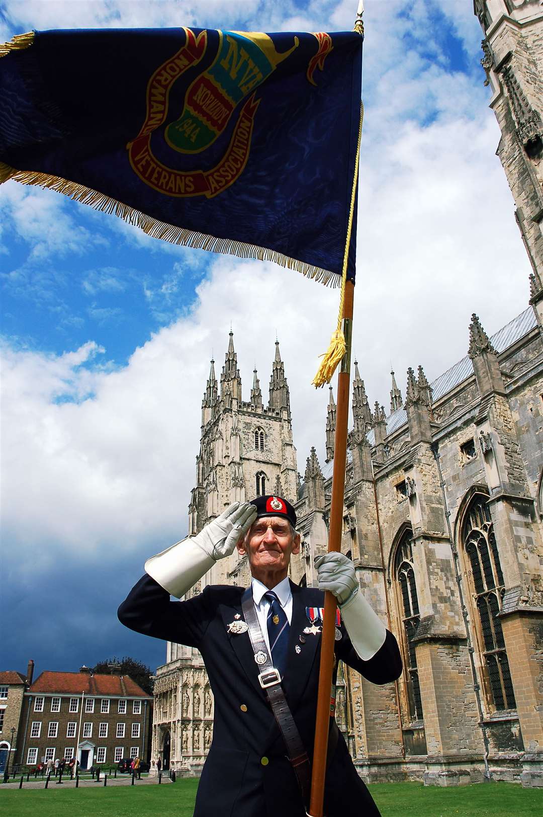 Normandy veteran Frank Gibbins photographed with the Canterbury branch standard in 2007