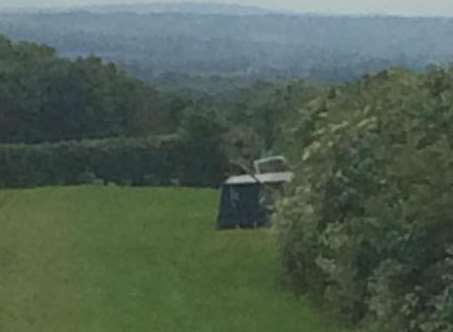 The lorry overturned at Mereworth. Picture: @Bexy82Bexi