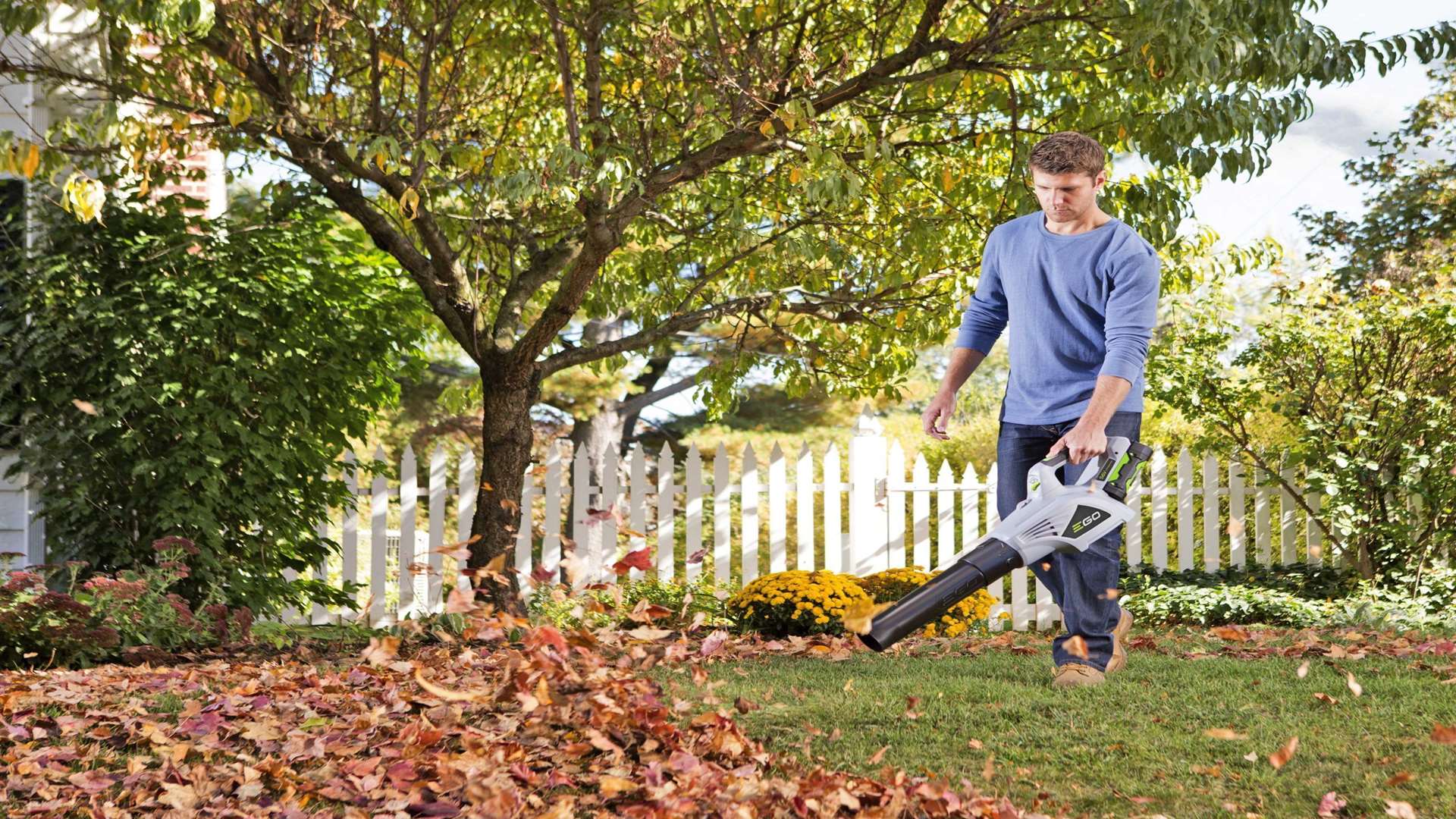 Getting the garden tidy is easier with the right tools and gadgets
