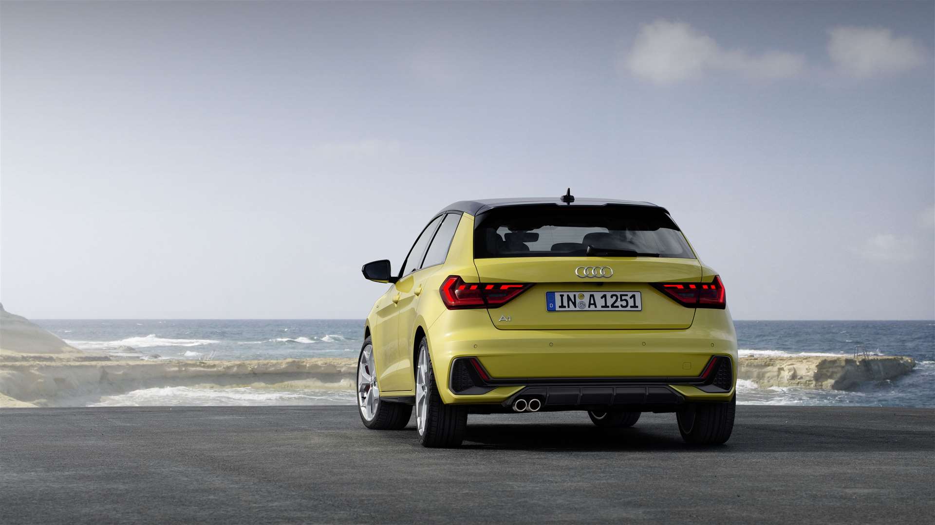Audi A1 Contrast Edition in Python Yellow (12858572)