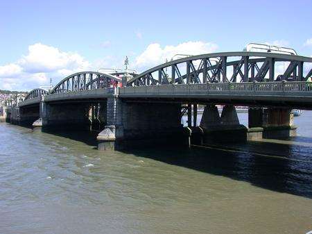 rochester bridge