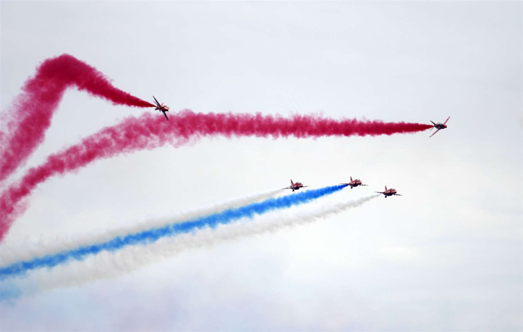 The Red Arrows display team over The Leas, folkestone, Sunday 22nd July, during the Folkestone air show..Picture: Barry Goodwin. (12853746)