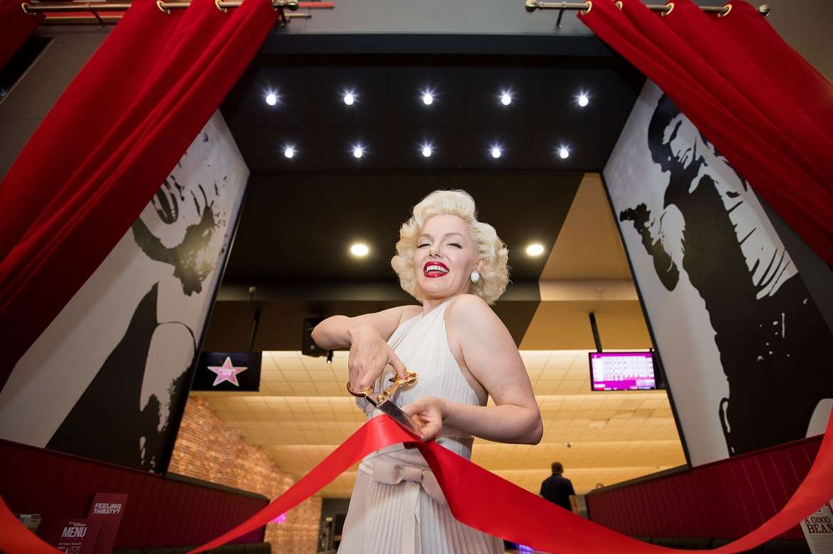 Marilyn cuts the ribbon on the VIP lanes at Hollywood Bowl Ashford
