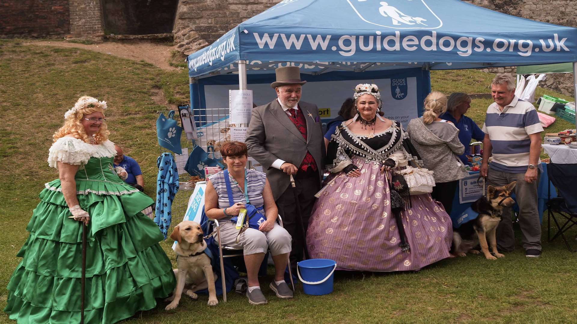 Medway Branch puppies and volunteers at the Rochester Dickens Festival
