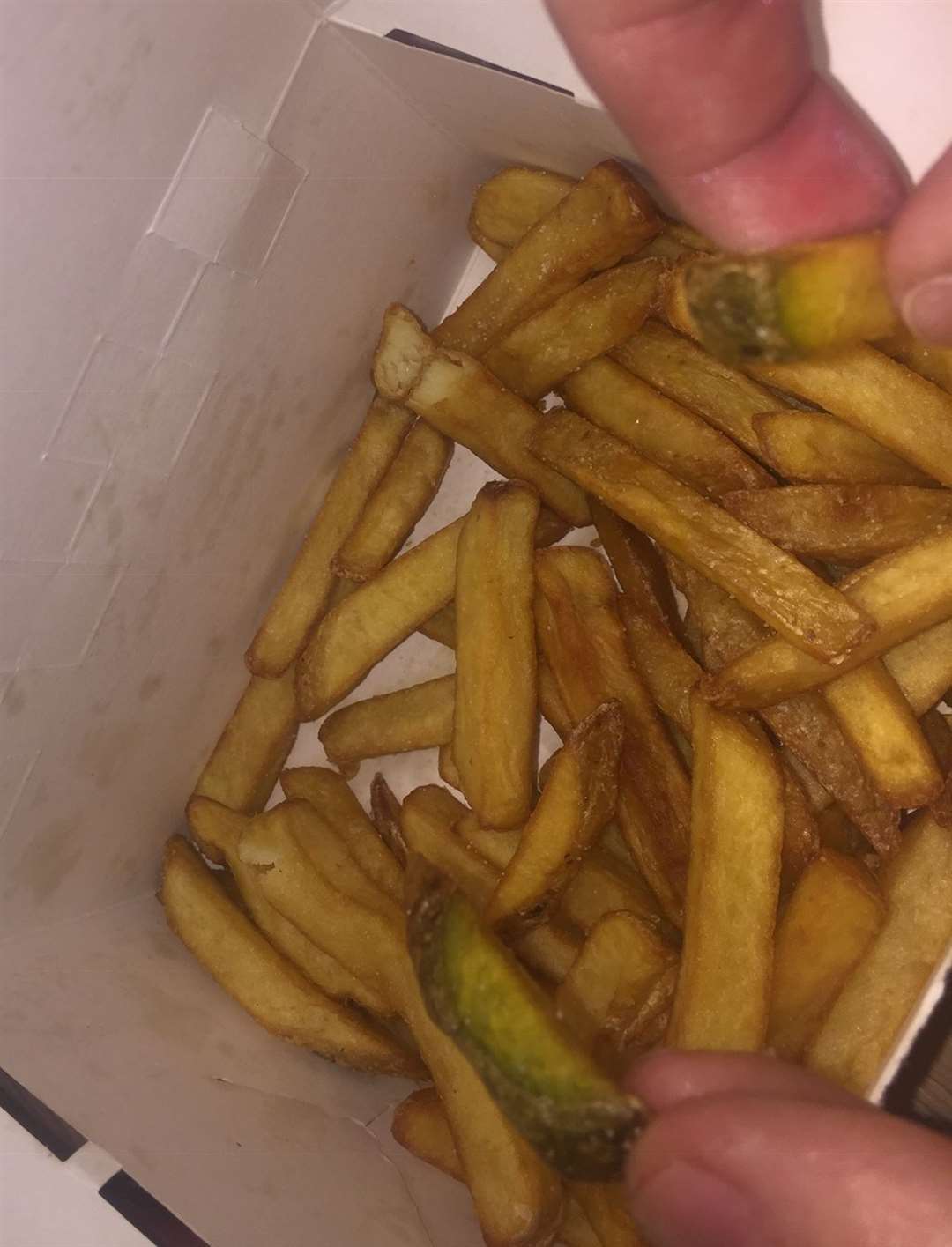 Teenager says he won't eat KFC again after being served these chips