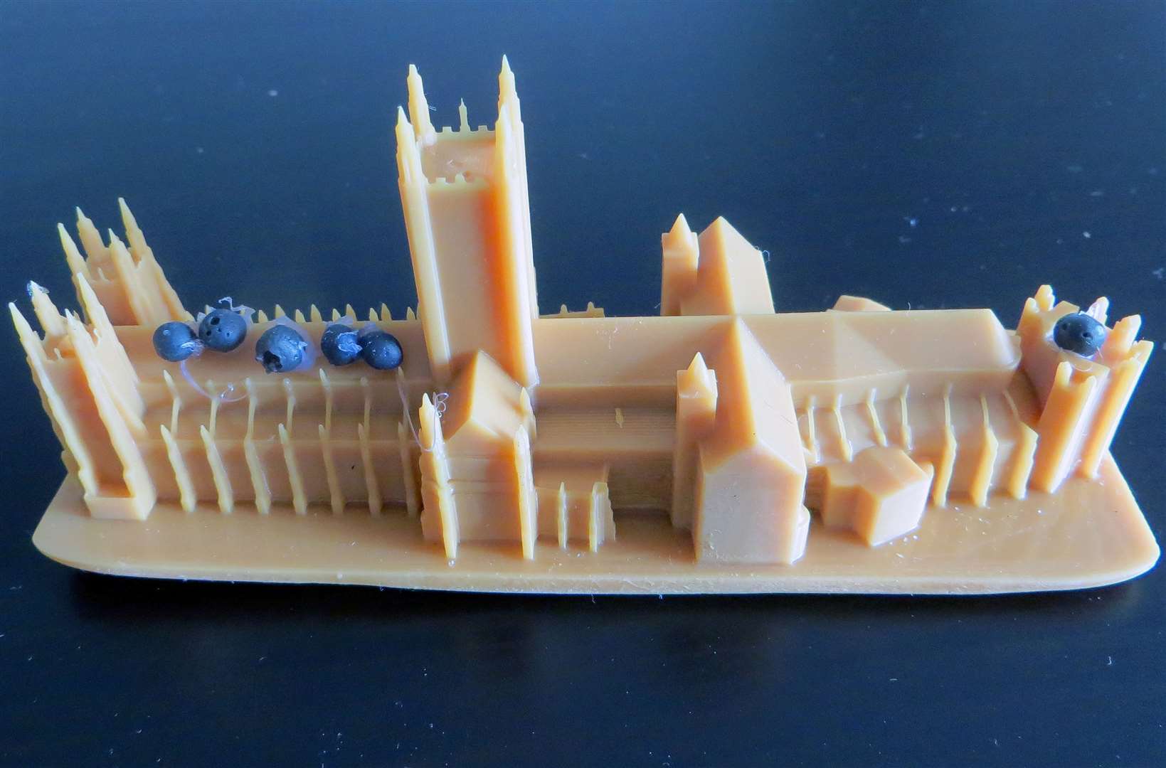A 3D printed version of the cathedral with the locations marked where the cosmic dust was found. Picture: Matthias van Ginneken