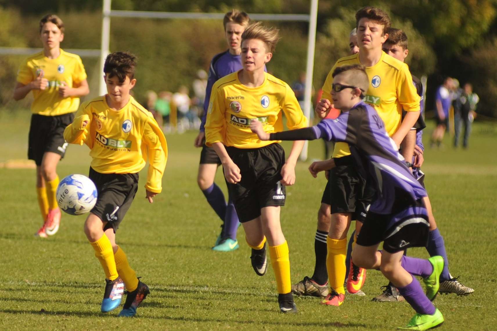 Anchorians and KFU Woodpecker Rovers battle it out in Under-15 Division 2 Picture: Steve Crispe