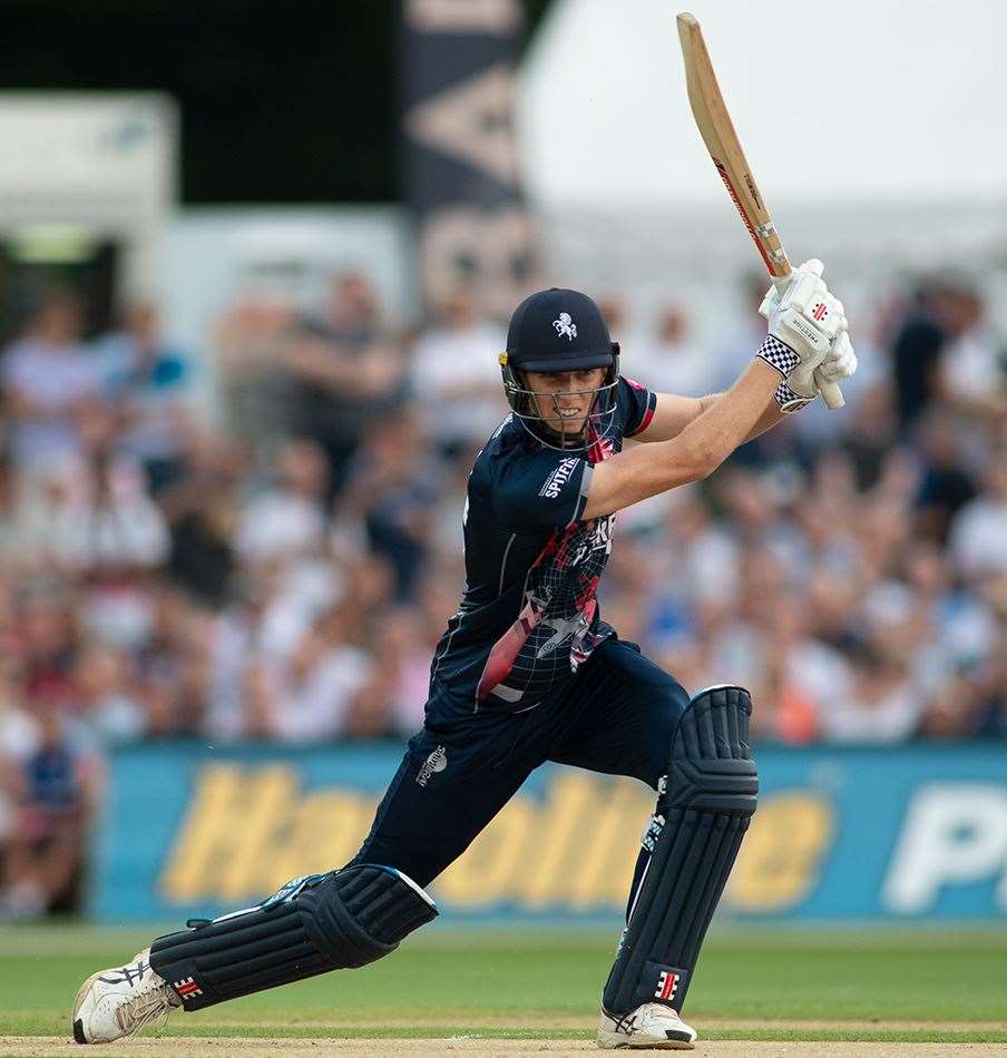 Kent opener Zak Crawley eyes a boundary against Essex. Picture: Ady Kerry (14344228)