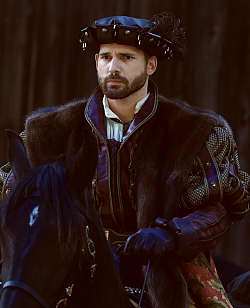 Eric Bana as King Henry VIII