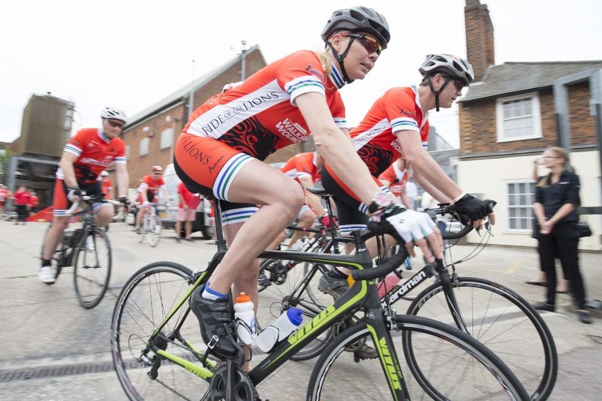 Jodie Kidd cycles through Faversham