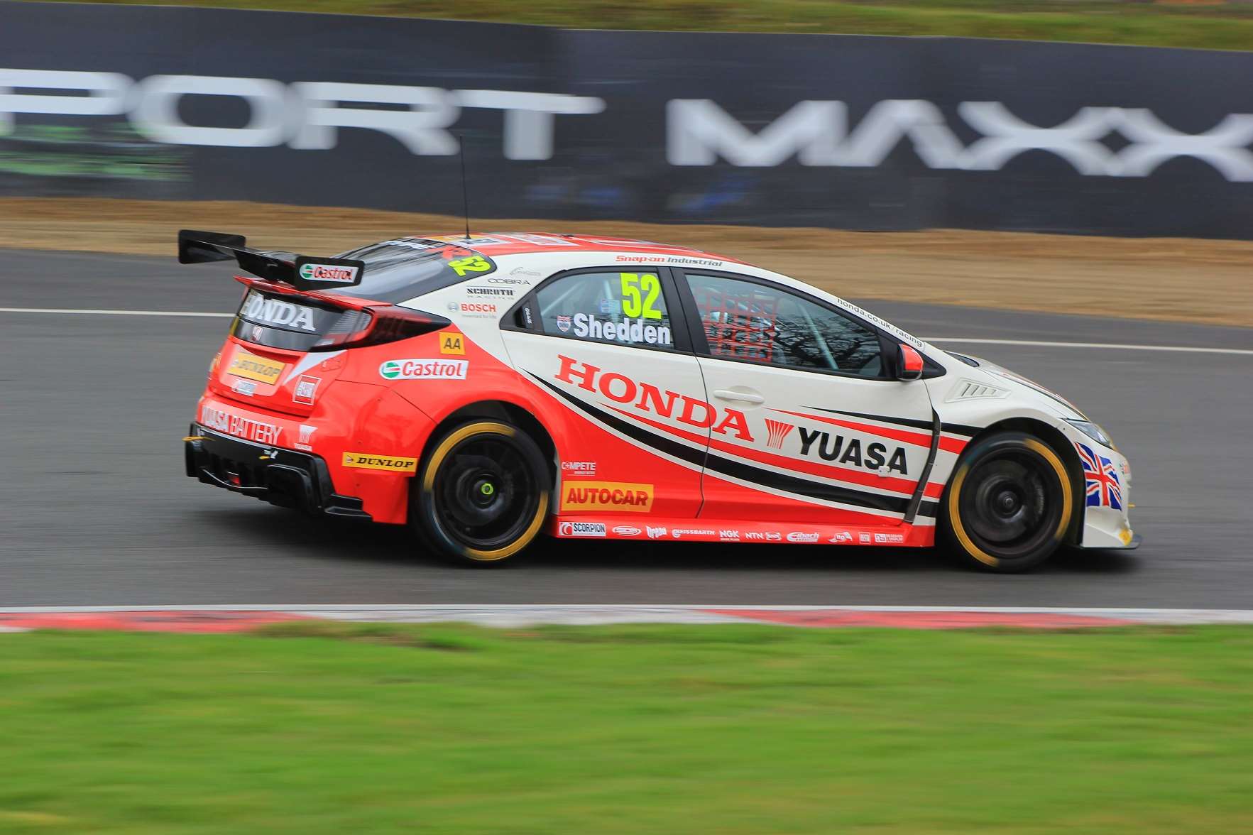 The Honda Yuasa Racing team gave its all-new Type R its debut. Picture: Joe Wright