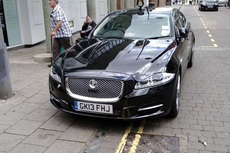The Lord Mayor's car spotted parked on double yellow lines in Canterbury Lane
