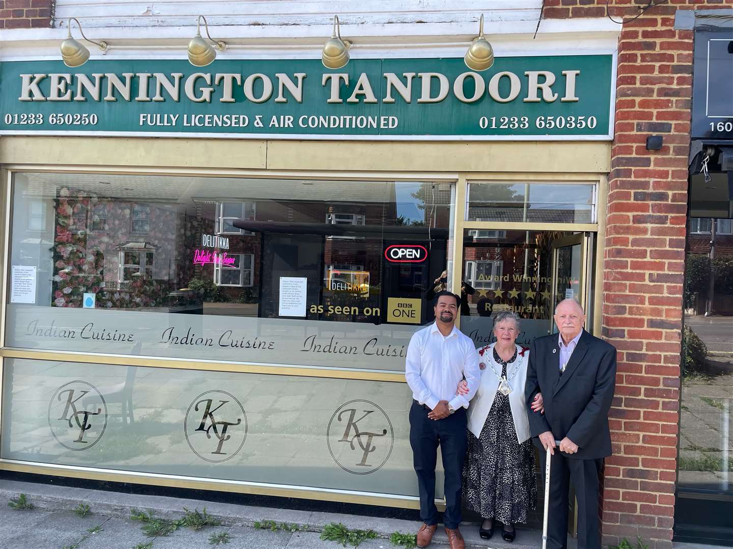 Owner Ash Miah welcomed the Mayor of Ashford Cllr Jenny Webb to the reopening