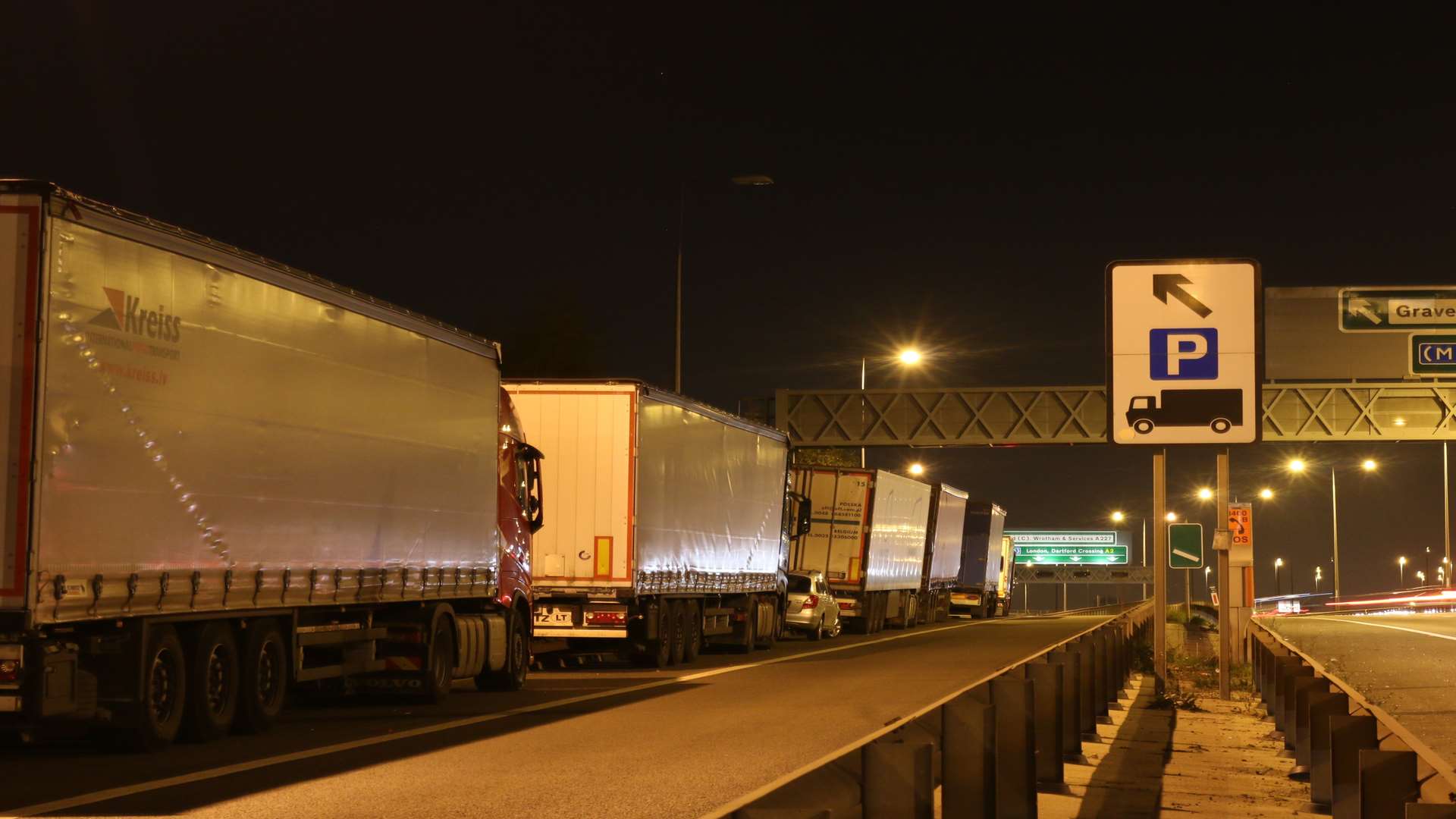 Lorries continue to flout road laws by parking on the slip roads at Gravesend East