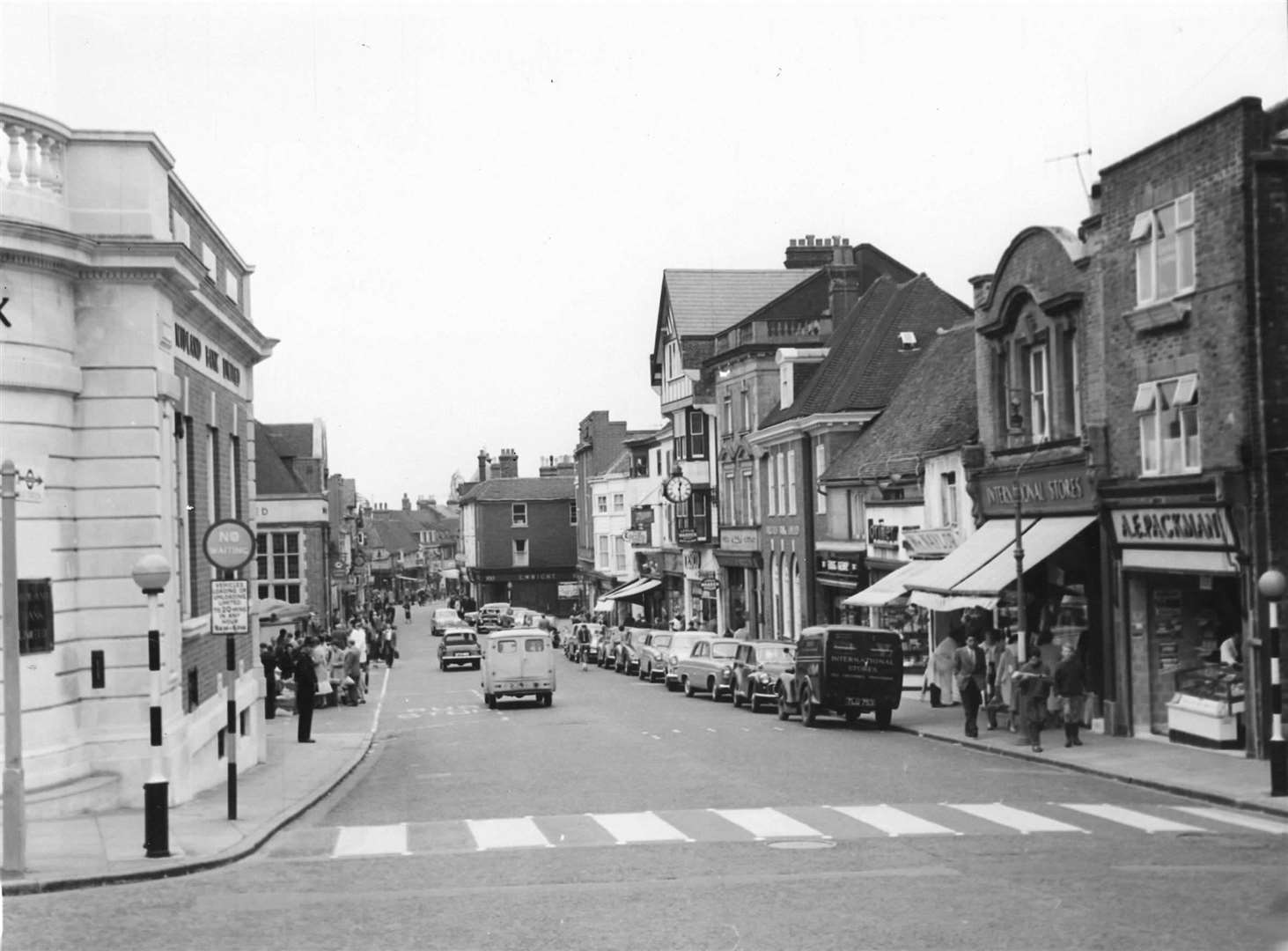 Sevenoaks High Street in 1959