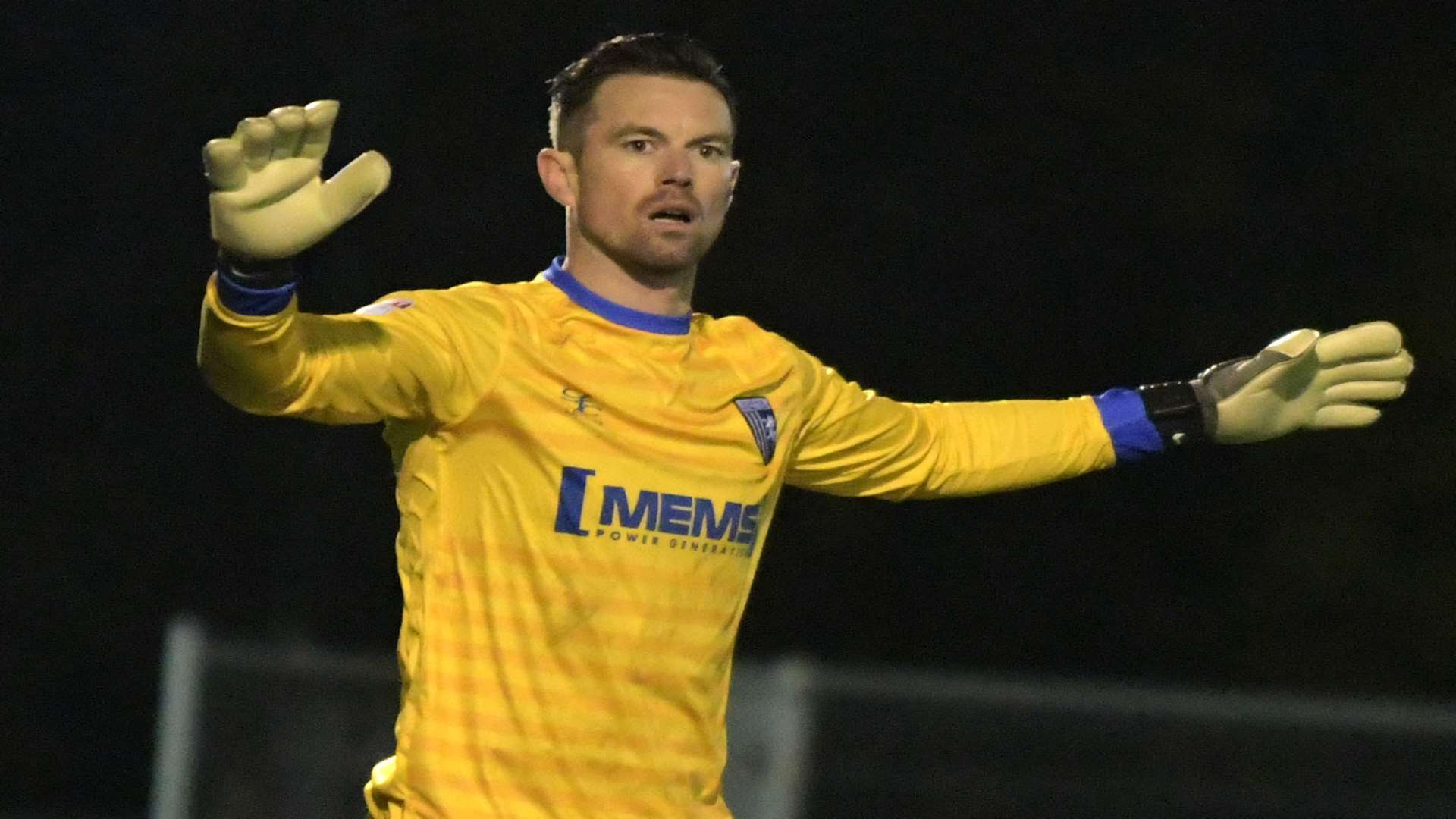 Gills keeper Stuart Nelson should be fit for Boxing Day, says boss Justin Edinburgh Picture: Barry Goodwin