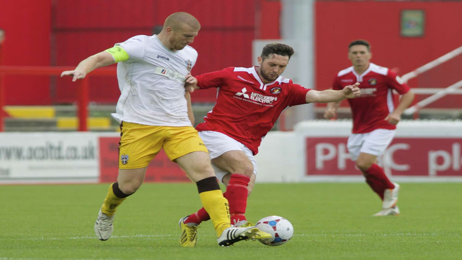 Dean Rance on the ball for Ebbsfleet in their 3-0 win over Sutton in September Picture: Andy Payton
