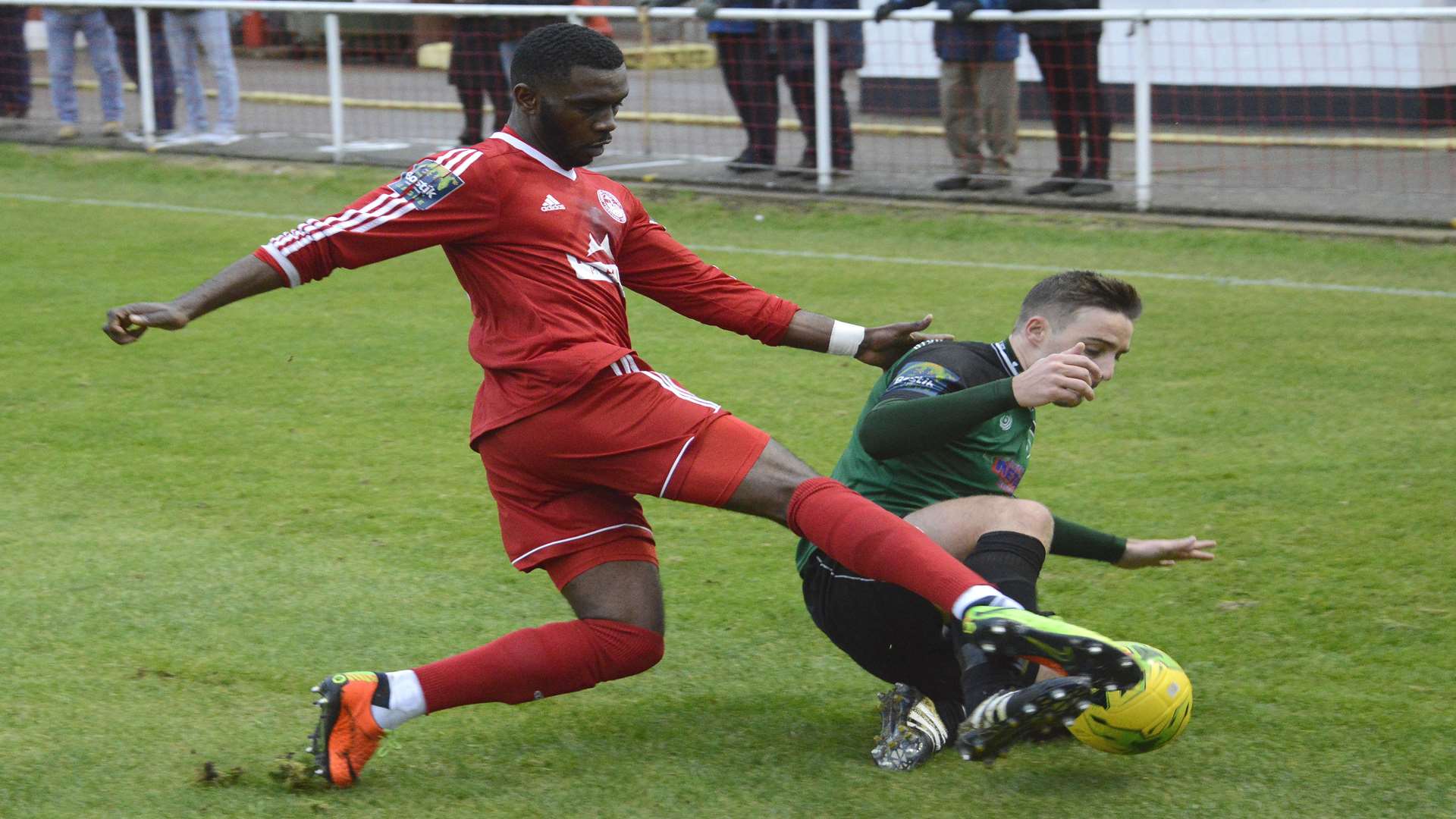 Warren Mfula made his Hythe debut against Phoenix on Saturday Picture: Paul Amos