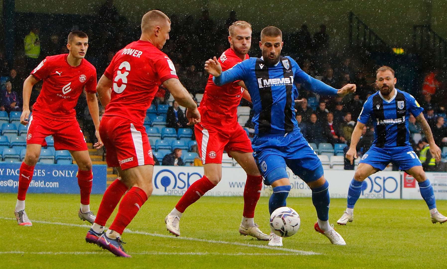 Defender Max Ehmer is outnumbered. Picture: Andy Jones