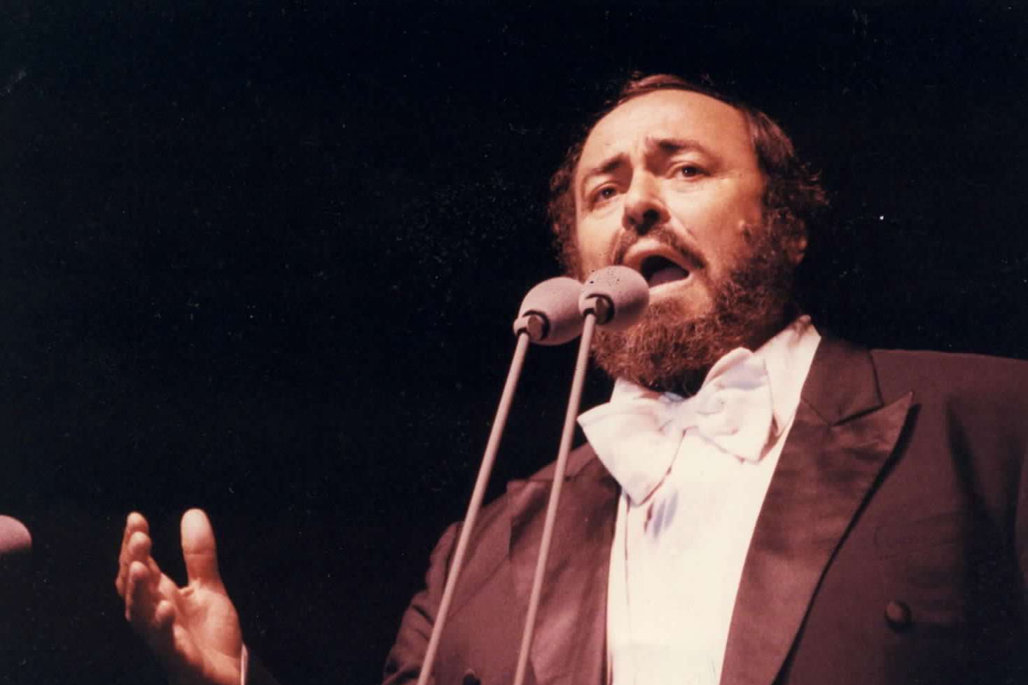 Luciano Pavarotti has been an inspiration for Russell